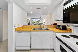 2687 N Ocean Blvd, Boca Raton, FL 33431 - Photo 4