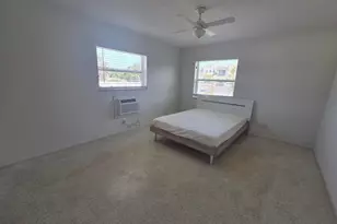 701 SE 15th St, Fort Lauderdale, FL 33316 - Photo 8