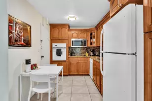 3901 S Ocean Dr, Hollywood, FL 33019 - Photo 18