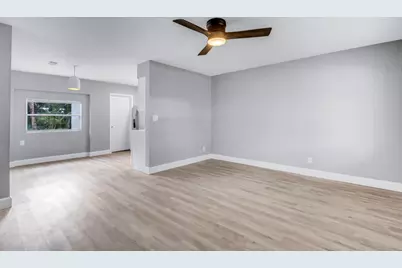 1523 SW 68th Way, North Lauderdale, FL 33068 - Photo 4