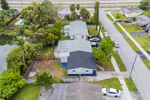 1523 SW 68th Way, North Lauderdale, FL 33068 - Photo 34