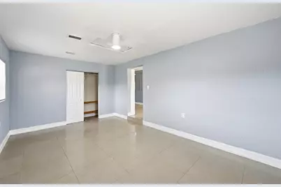 740 E Evanston Circle E, Fort Lauderdale, FL 33312 - Photo 34