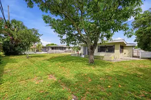 740 E Evanston Circle E, Fort Lauderdale, FL 33312 - Photo 40
