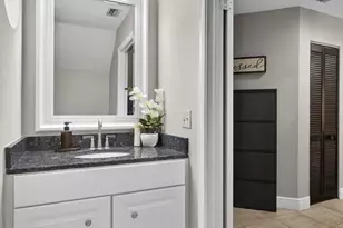 1726 Shoreside Cir, Wellington, FL 33414 - Photo 4