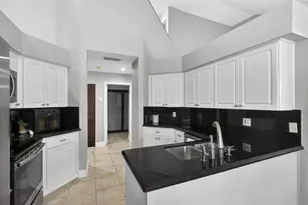 1726 Shoreside Cir, Wellington, FL 33414 - Photo 6