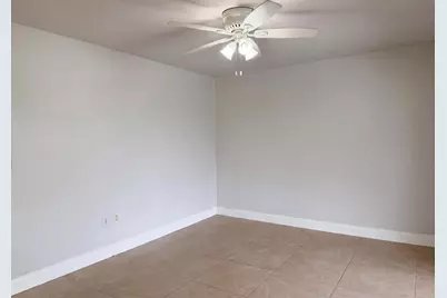 7141 Harbour Boulevard, Miramar, FL 33023 - Photo 14