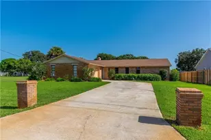 1531 SE Portillo Rd, Port Saint Lucie, FL 34952 - Photo 1