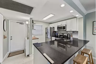 9420 Poinciana Place #108, Davie, FL 33324 - Photo 4