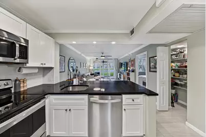 9420 Poinciana Place #108, Davie, FL 33324 - Photo 8