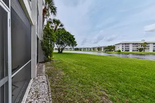 9420 Poinciana Pl, Davie, FL 33324 - Photo 42