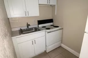 2800 W Sunrise Blvd, Fort Lauderdale, FL 33311 - Photo 6