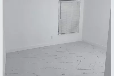 300 E Club Circle #107, Boca Raton, FL 33431 - Photo 10
