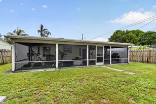 512 SE 1st St, Boynton Beach, FL 33435 - Photo 34