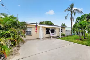 512 SE 1st St, Boynton Beach, FL 33435 - Photo 2