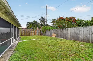 512 SE 1st St, Boynton Beach, FL 33435 - Photo 36