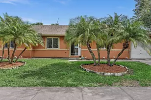 916 NW 3rd Terrace, Florida City, FL 33034 - Photo 6