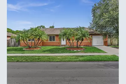 916 NW 3rd Terrace, Florida City, FL 33034 - Photo 2