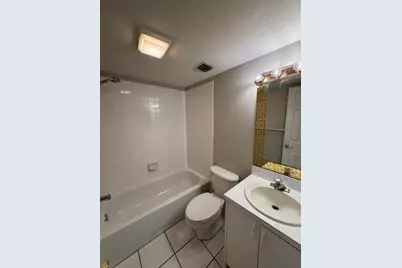 1536 N Lawnwood Circle #3, Fort Pierce, FL 34950 - Photo 14