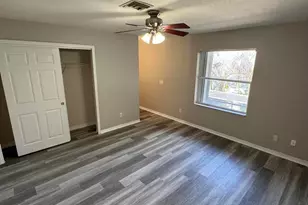 1536 N Lawnwood Cir, Fort Pierce, FL 34950 - Photo 20