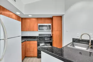 731 Vista Isles Dr, Sunrise, FL 33325 - Photo 8