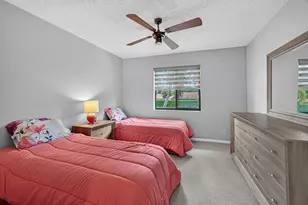10223 N Circle Lake Dr, Boynton Beach, FL 33437 - Photo 26