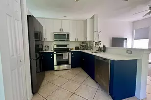 522 Live Oak Ln, Weston, FL 33327 - Photo 8