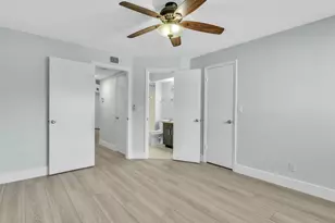 731 Vista Isles Dr, Sunrise, FL 33325 - Photo 16