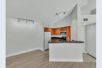 731 Vista Isles Drive #1521, Sunrise, FL 33325 - Photo 6