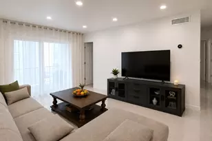 6249 Bay Club Dr, Fort Lauderdale, FL 33308 - Photo 4