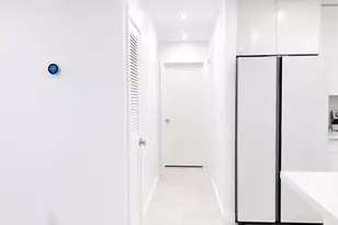 6249 Bay Club Dr, Fort Lauderdale, FL 33308 - Photo 2
