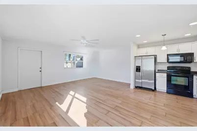 710 Monaco O, Delray Beach, FL 33446 - Photo 18