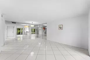 7301 Amberly Ln, Delray Beach, FL 33446 - Photo 6
