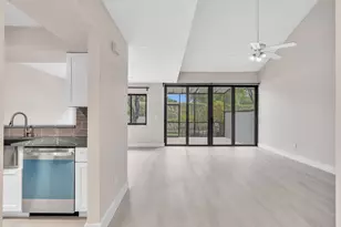 11569 Terra Bella Blvd, Plantation, FL 33325 - Photo 18