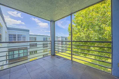 9440 SW 8th Street #417, Boca Raton, FL 33428 - Photo 12