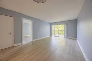 9440 SW 8th St, Boca Raton, FL 33428 - Photo 6