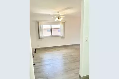 654 Saxony N, Delray Beach, FL 33446 - Photo 6