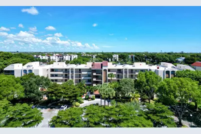 955 Egret Circle #102, Delray Beach, FL 33444 - Photo 2