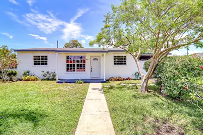 337 Mid Pines Road, Palm Springs, FL 33461 - Photo 1