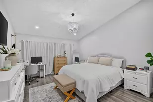 414 Springdale Cir, Palm Springs, FL 33461 - Photo 16