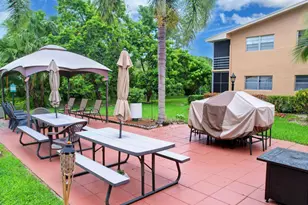 70 Camden C, West Palm Beach, FL 33417 - Photo 16