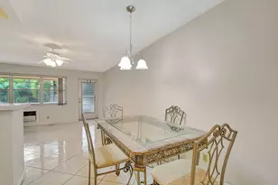 70 Camden C, West Palm Beach, FL 33417 - Photo 4