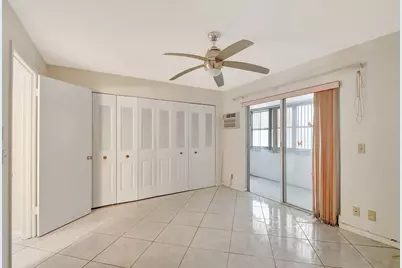 70 Camden C, West Palm Beach, FL 33417 - Photo 10