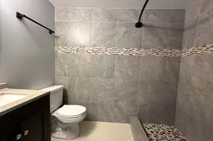 303 Waterview Dr, Palm Springs, FL 33461 - Photo 22
