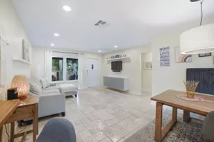 721 N Lakeside Dr, Lake Worth Beach, FL 33460 - Photo 16