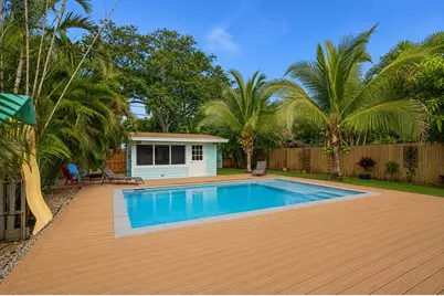 721 N Lakeside Drive, Lake Worth Beach, FL 33460 - Photo 10