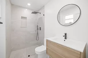 721 N Lakeside Dr, Lake Worth Beach, FL 33460 - Photo 26