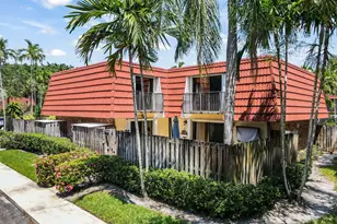725 NW 99th Cir, Plantation, FL 33324 - Photo 30