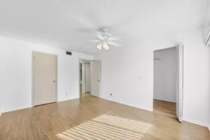 313 Pine Ridge Cir, Greenacres, FL 33463 - Photo 22