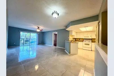 1100 Crestwood Court S #1103, Royal Palm Beach, FL 33411 - Photo 6