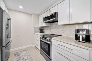 625 Casa Loma Blvd, Boynton Beach, FL 33435 - Photo 8